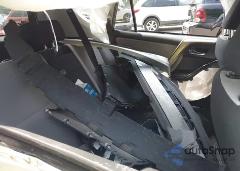 2017 Toyota Rav4 Hybrid Xle из США, поврежденный, VIN JTMRJREV7HD075554